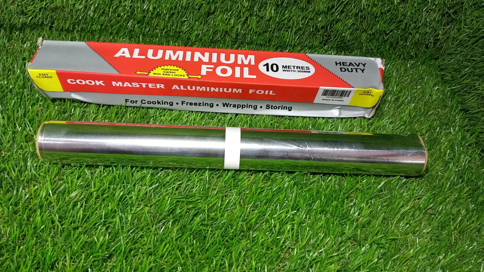Heavy duty non-stick foil roll, for grilling and baking Heavy duty non-stick foil roll, for grilling and baking